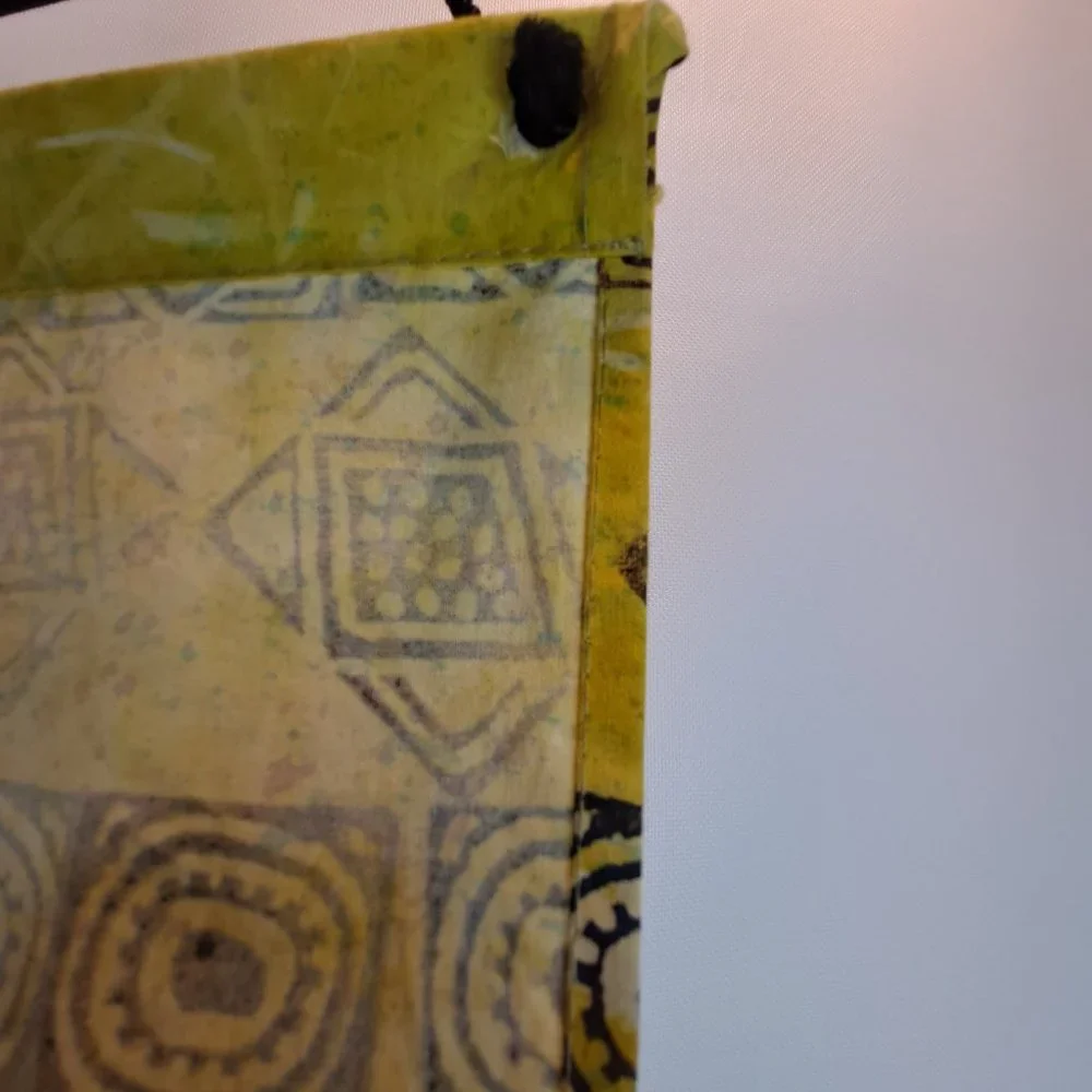 African Design Batik Wall Hanging / Scroll / Table Runner